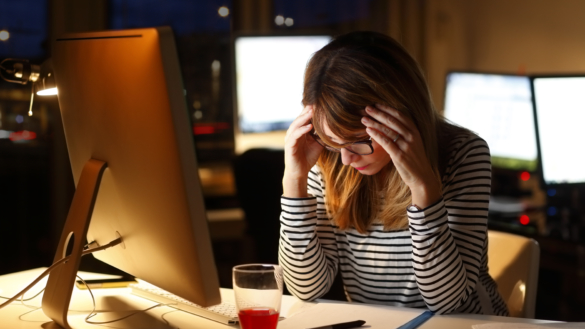 Stress och för stor arbetsbelastning på många arbetsplatser